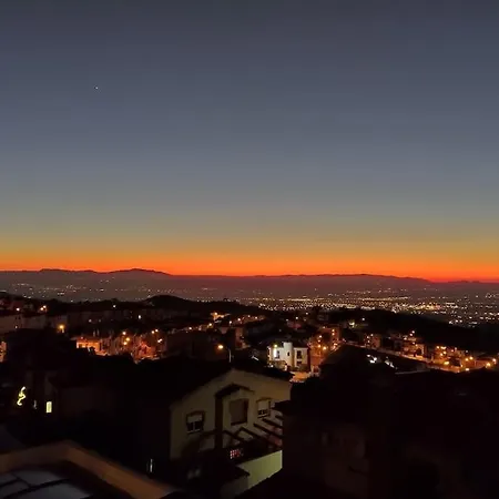 Сasa de vacaciones Luminosa Y Confortable Casa Con Vistas Y Piscina *