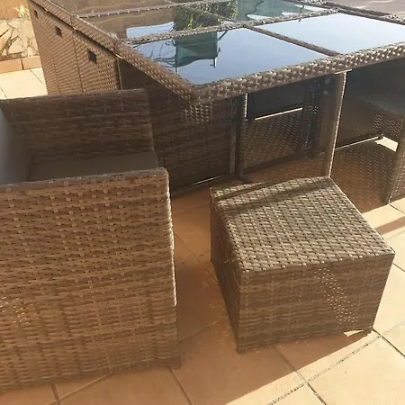 Luminosa Y Confortable Casa Con Vistas Y Piscina Сasa de vacaciones *
